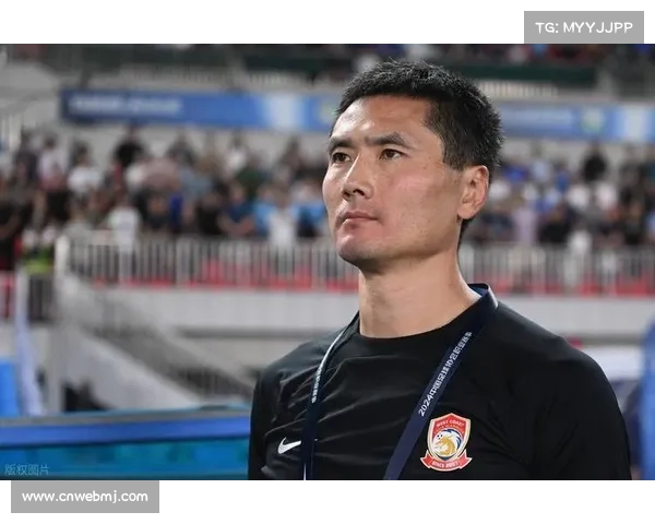 邵佳一执教男足首期集训强调体能，称亚洲杯为重建起点